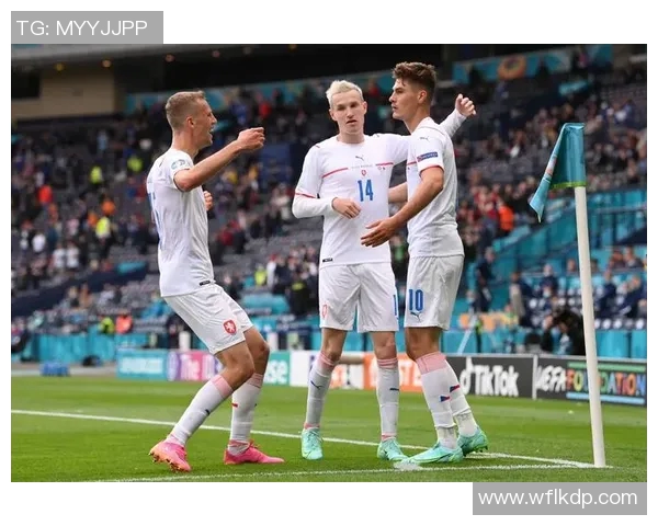 捷克足球明星及其独特外号揭秘，了解他们背后的故事与成就